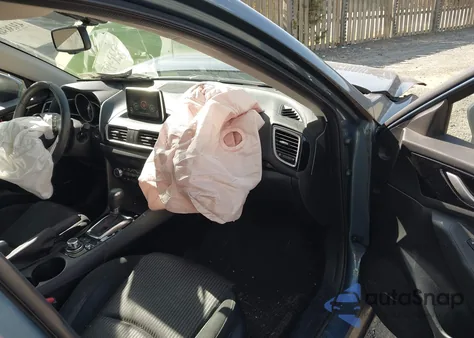 2016 Mazda Mazda3 I Touring z USA, uszkodzony, nr VIN JM1BM1W72G1298353